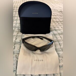 Brand New GUCCI GG1651S RIMLESS SHIELD SUNGLASSES IN BLACK
